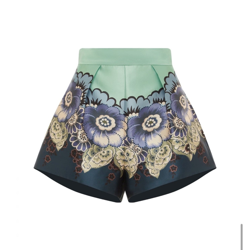 NWT • Alemais  •  Madalena Short  •  Sz 2 (6 AU)